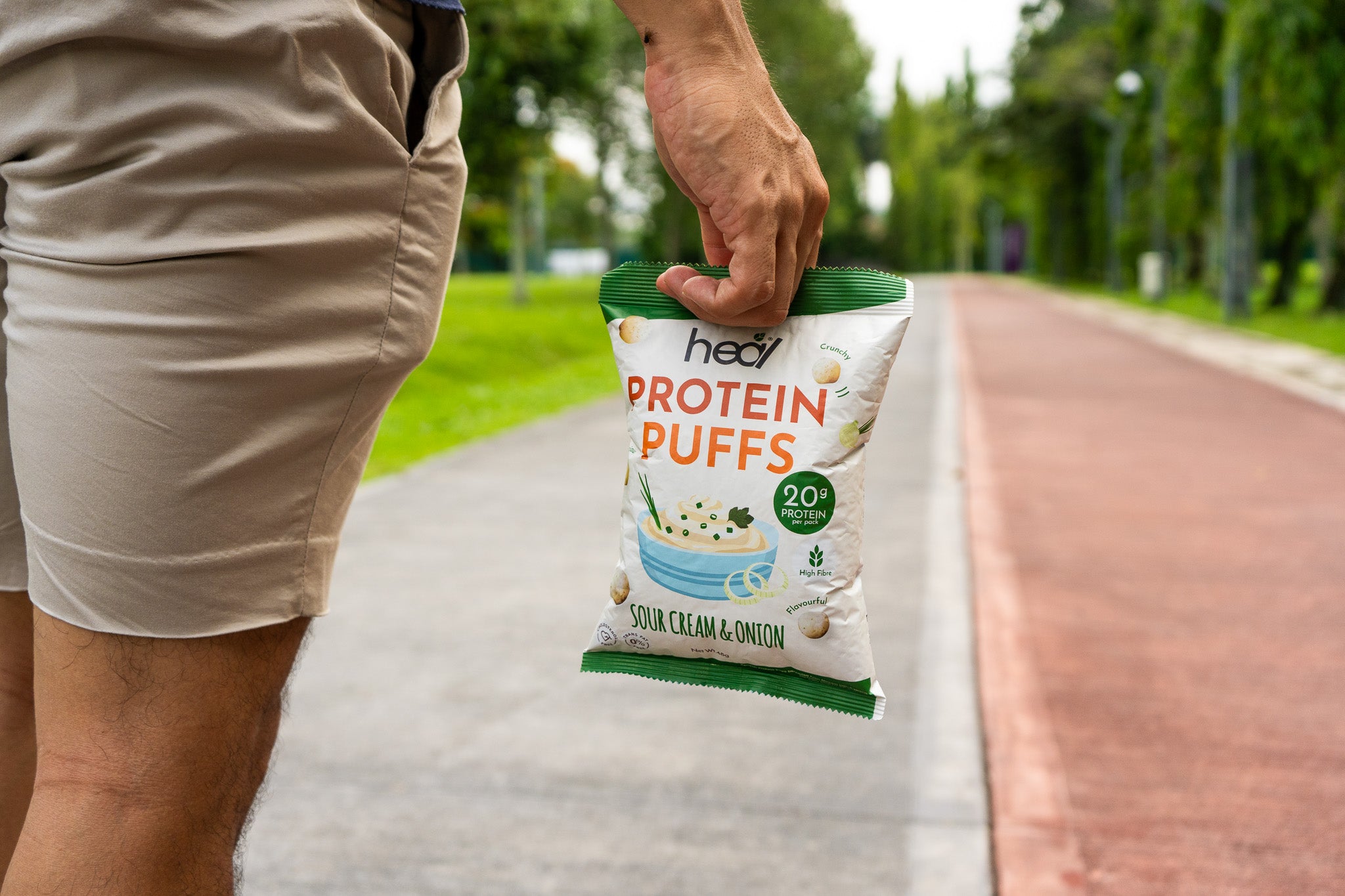 Heal Protein Puffs Sour Cream & Onion (48g) - Creamy Crunch with High-Protein High-Fibre: Guilt-Free Snacking for Muscle Growth and Gut Health Indulgence